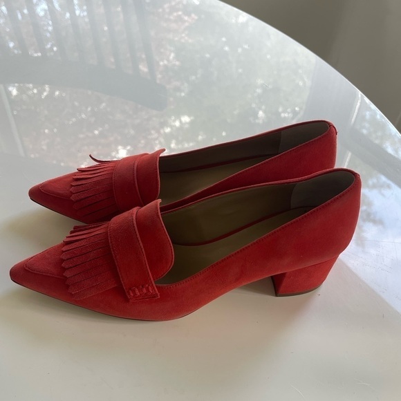 Ann Taylor Kiltie Suede Block Heel Pumps - 7.5 - Picture 4 of 6